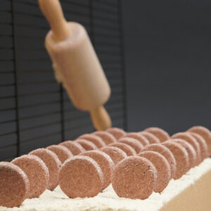 Strawberry kiss cookies