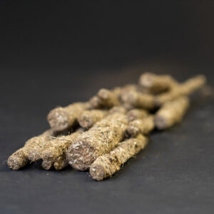 Knabbelhout wilg met luzerne